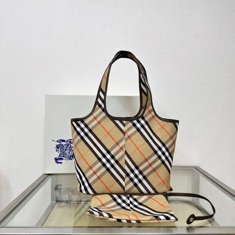 B**rry shopping bags